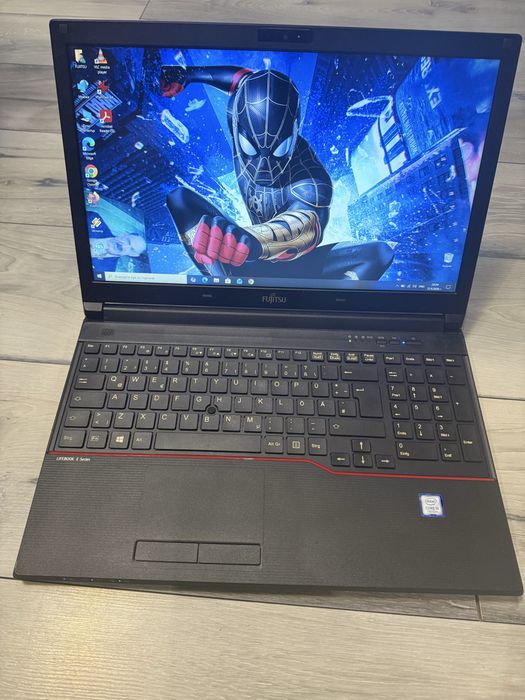 Fujitsu E557-i5 7200u/8гб/250гб ссд