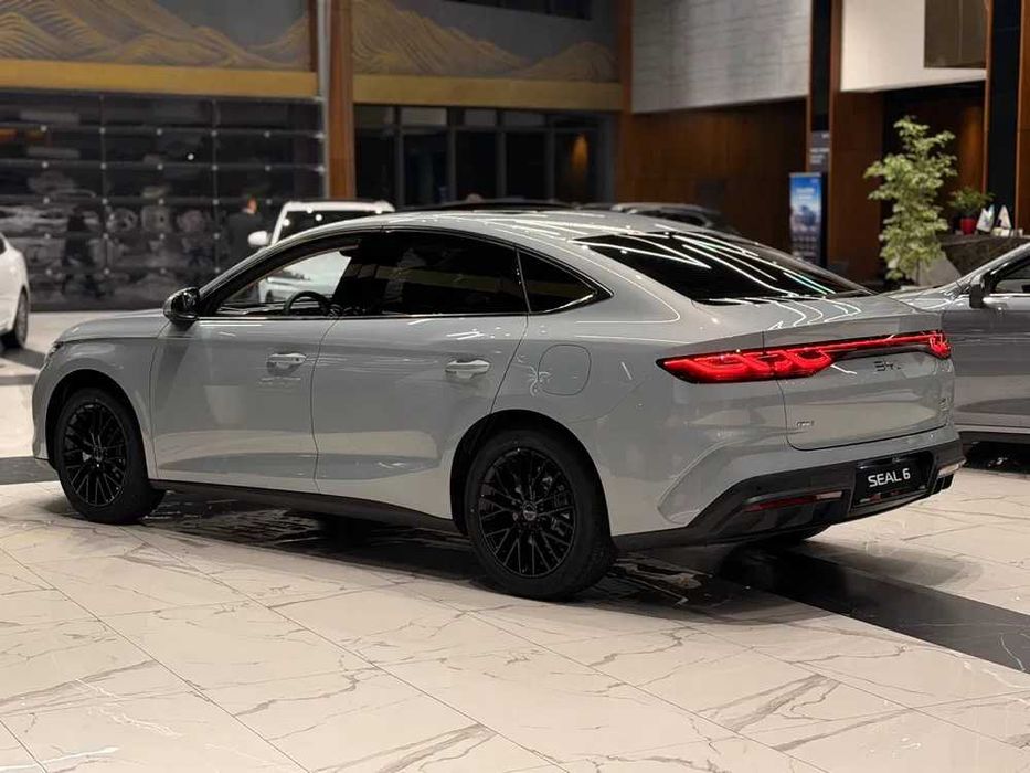 BYD Seal pod zakaz