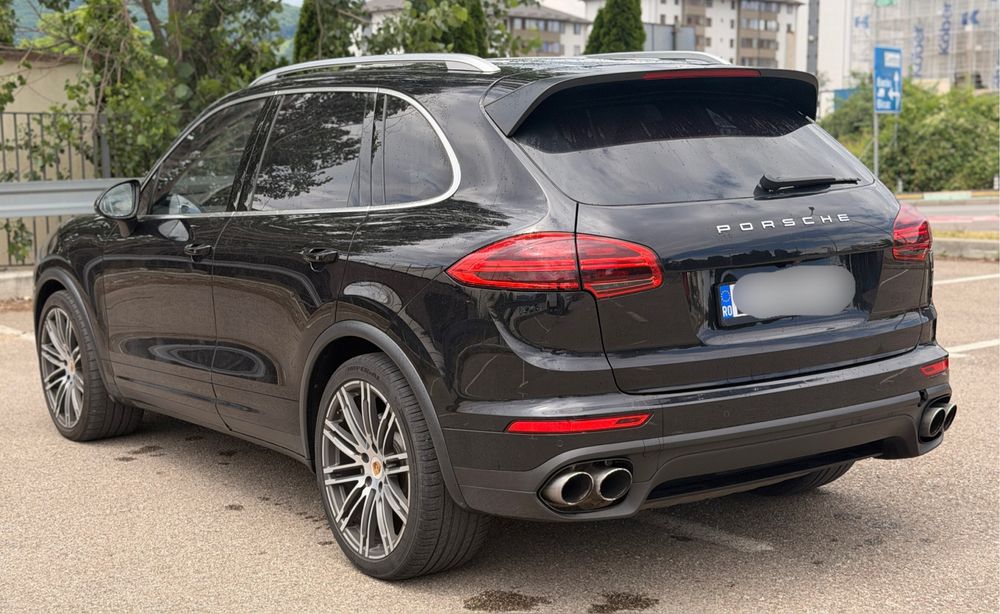 Porsche Cayenne 4.2 TDI 385cp Avariat Avariate