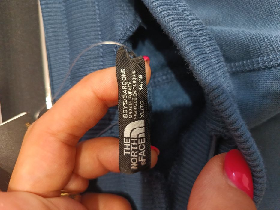 Оригинално долнище на The North Face