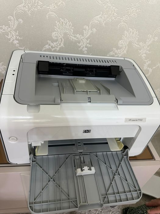 Принтер HP LaserJet P1102