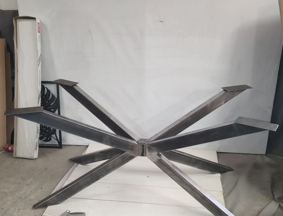 Метални крака за маса паяк - златни