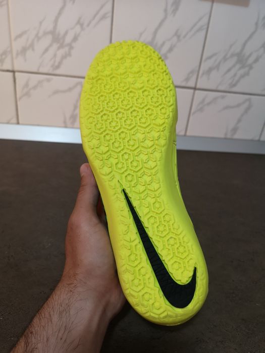 Vand ghete de fotbal Nike Hypervenom Phelon II