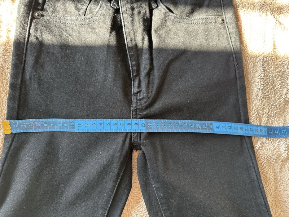 Дамски дънки Levi’s нови!!!