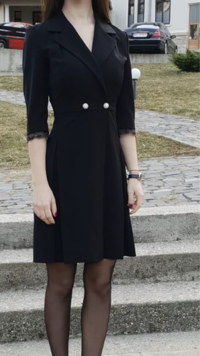 Rochie tip sacou cu dantela