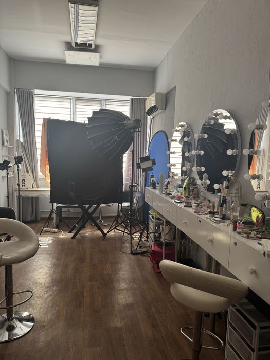 Аренда зеркала визажиста