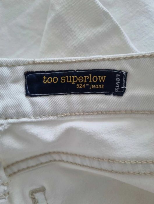 Blugi albi Levi's