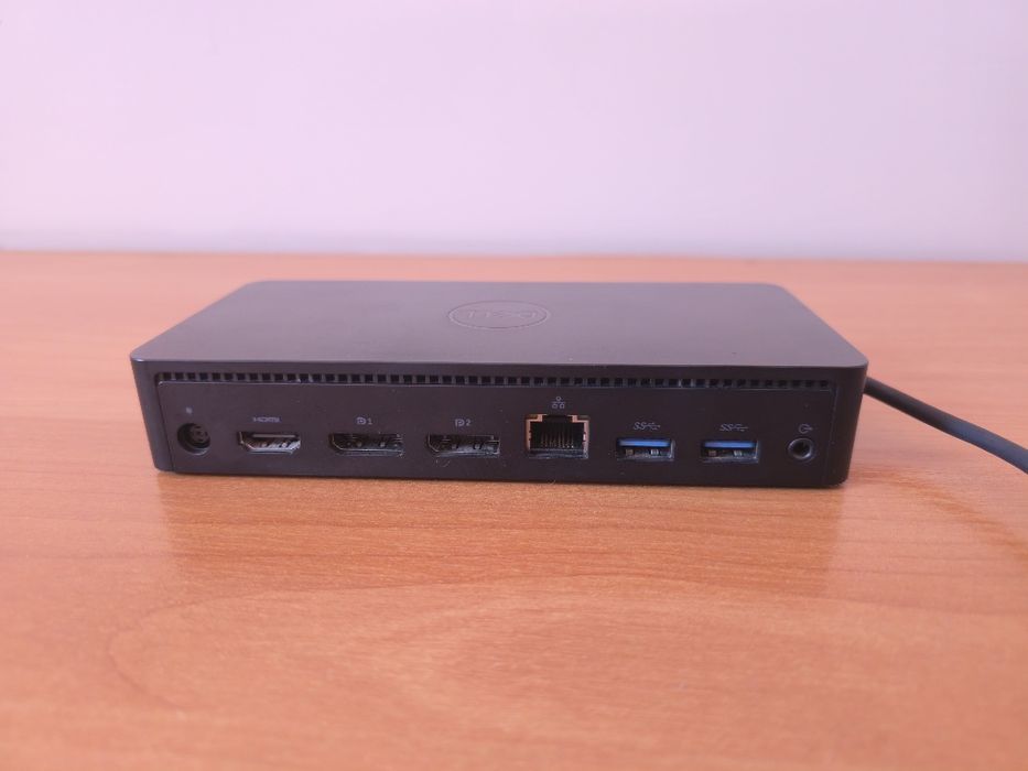 Докинг станция Dell D6000