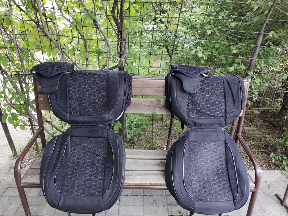 Продам авточехлы