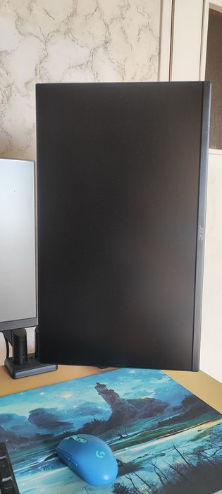 Продавам монитор Acer 24"