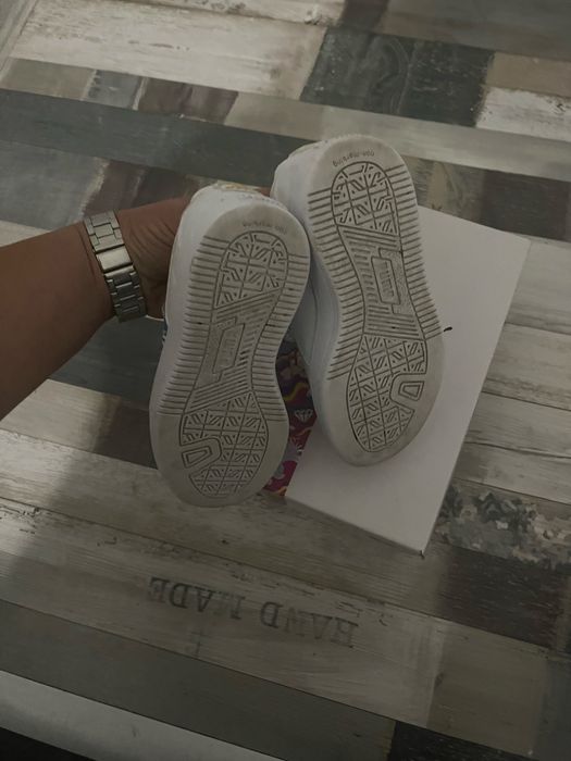 Маратонки за дете