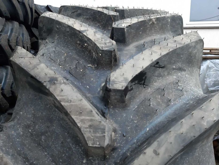 650/75R32 anvelope pentru combina CASE noi radiale marca BKT