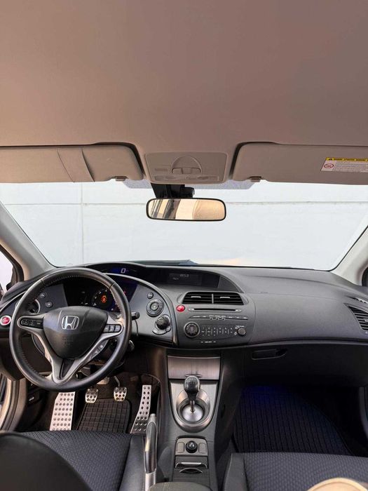 Honda Civic 1.8 i-VTEC