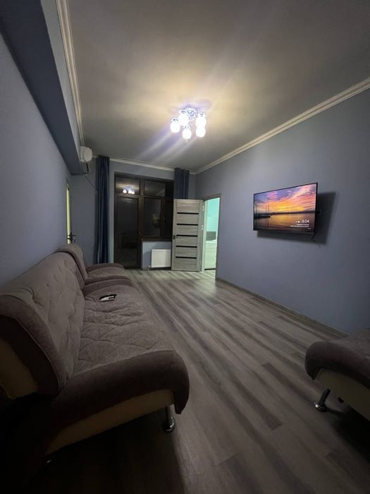 Аренда 3 ком буюк ипак йули буз базар