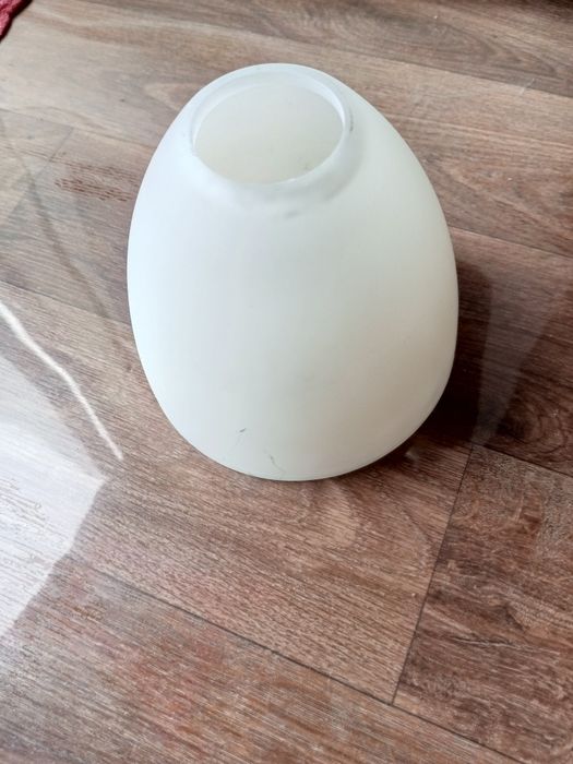 Продам плафон на люстру