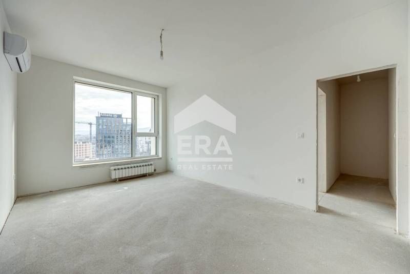 Продава се Тристаен апартамент в София, Хладилника - 130 кв.м за 1821 €/кв.м - Снимка #4