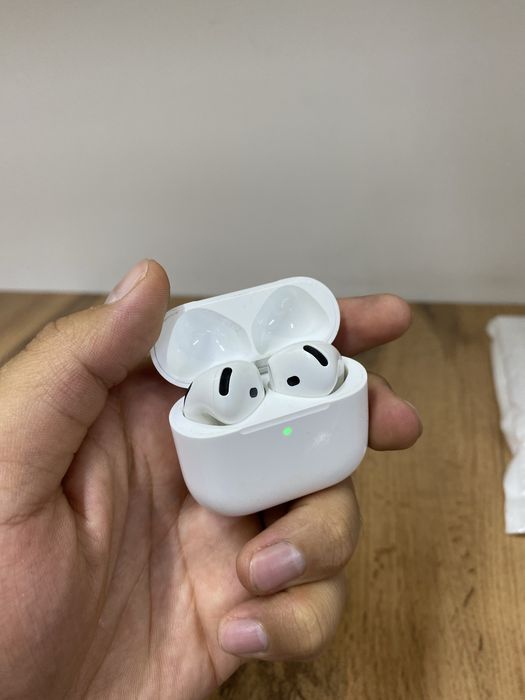 Apple airPods 4 с шумопавление