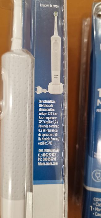 Periuta de dinti Oral B noua/sigilata