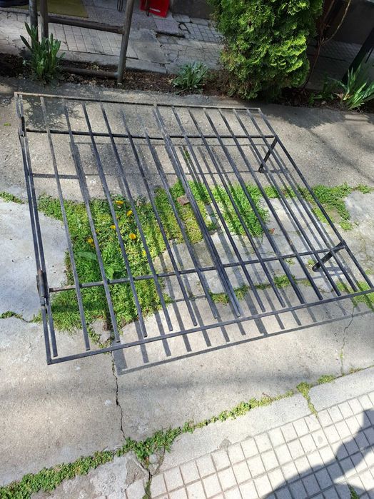 Grilaje fier pentru geamuri