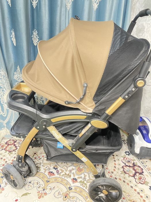 Коляска в хорошем состоянии