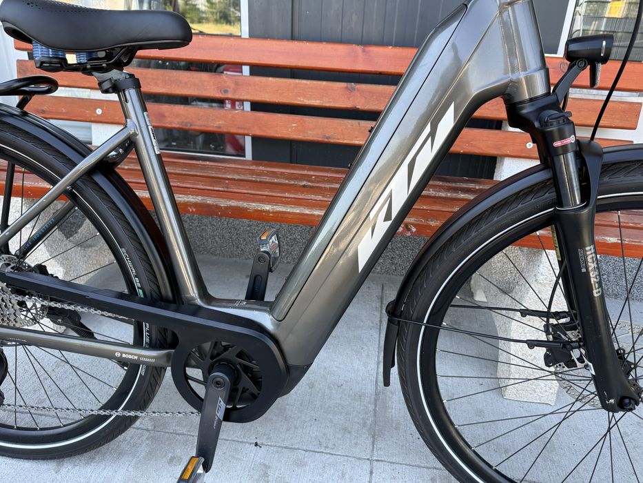 Електрически велосипед KTM Macina 740 28/M