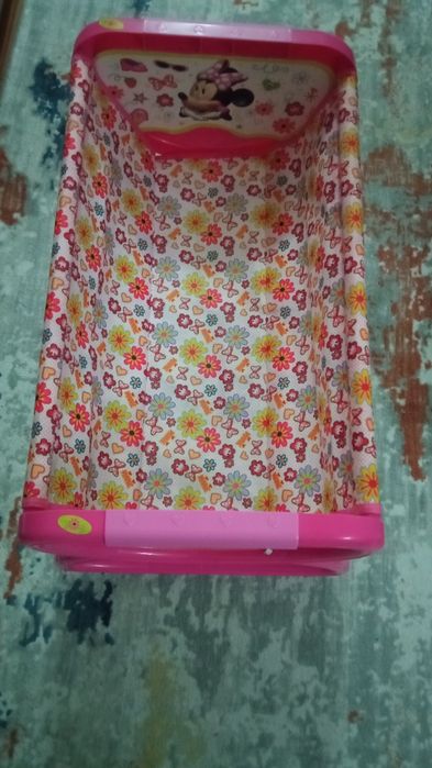 Детско пиано, пазарска количка и люлка - легло