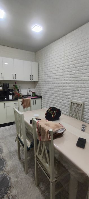 Prodaja Komolon Mahalla  Hovli #AAA296