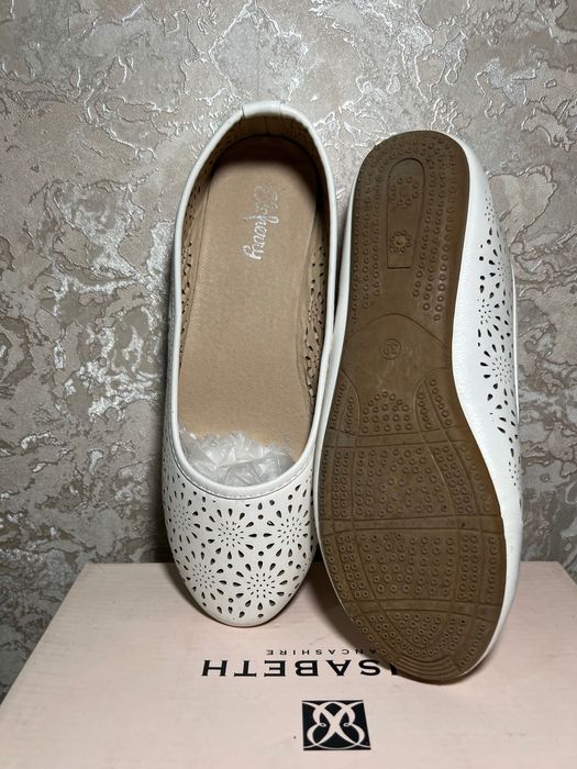 Босоножки женские. Yangi sandallar