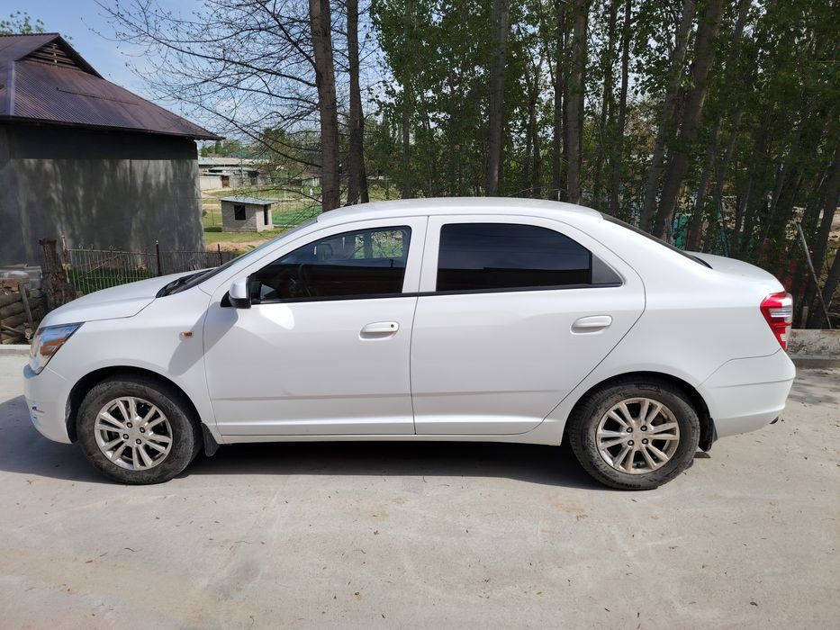 Продаётся кобальт 2021 автомат