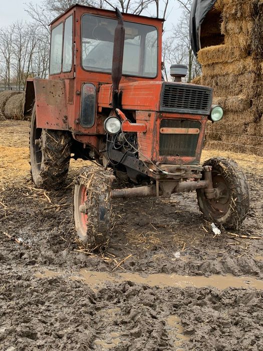 De vânzare tractor utb 650