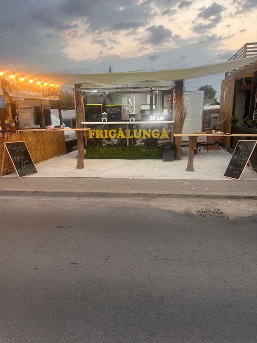 Food Truck Rulota Echipata Complet