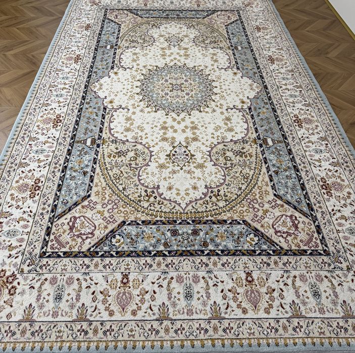 Продам иранский ковер 3х2.