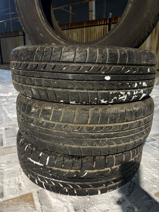 Продам комплект летних шин
