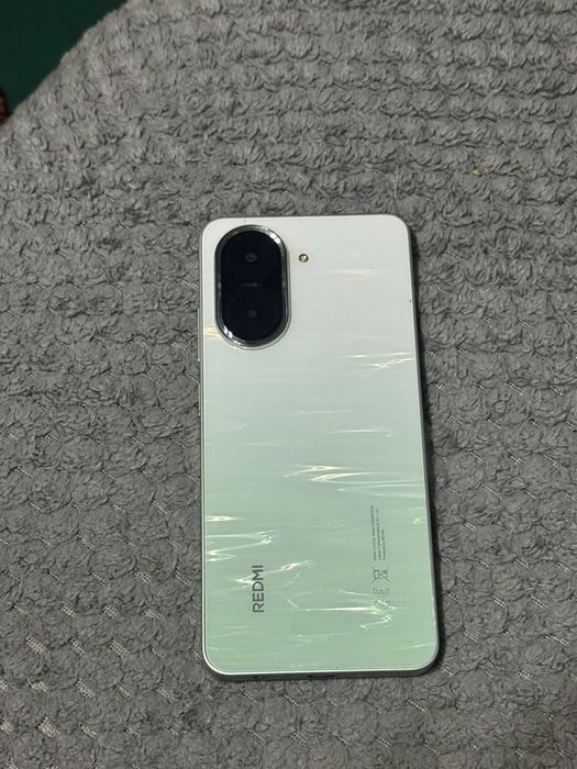 Продам телефон Redmi A5