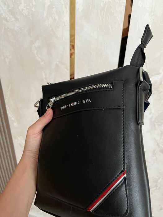 Барсетка Tommy Hilfiger