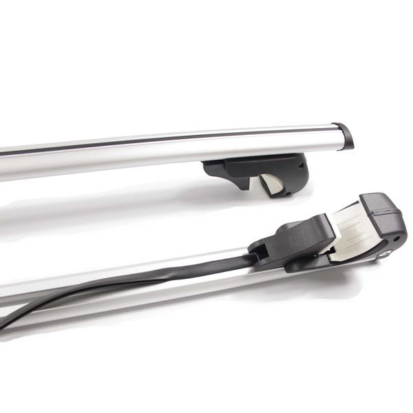 Греди за багажник за кола напречни - 130cm с ключ. На склад