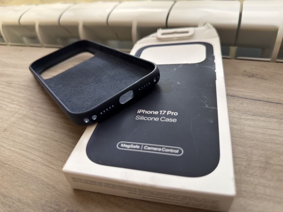 Husa silicon apple pentru iphone 17 pro