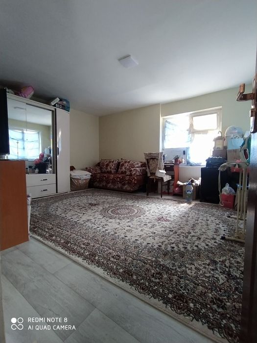 Продаётся дом 3,60 соток 4 спальни,2 сан узла кухня столовая.