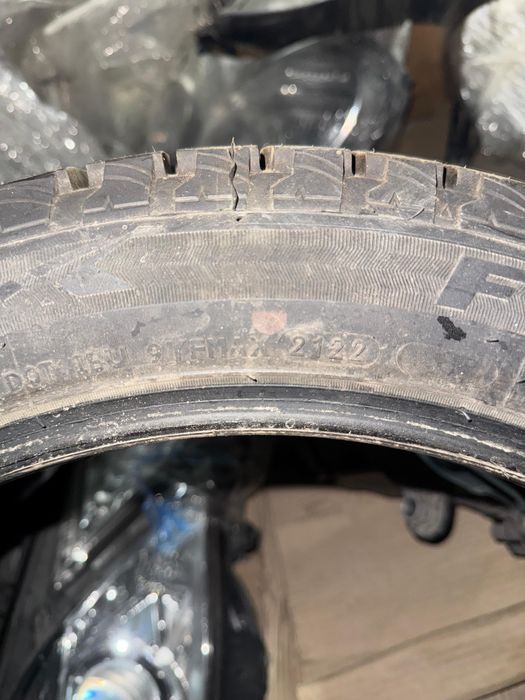 Шины б/у, размер 18