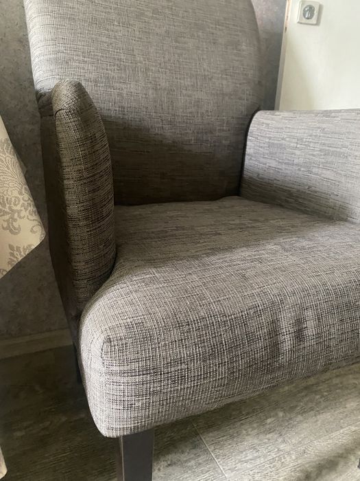 Кресло продается