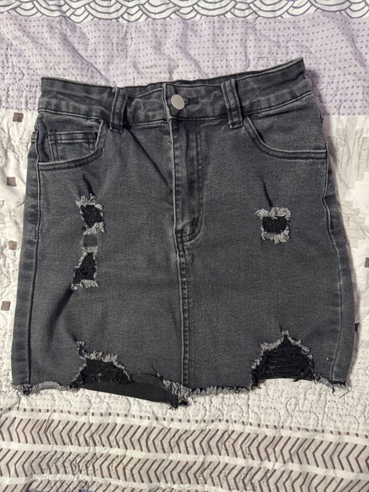 Черна дънкова пола