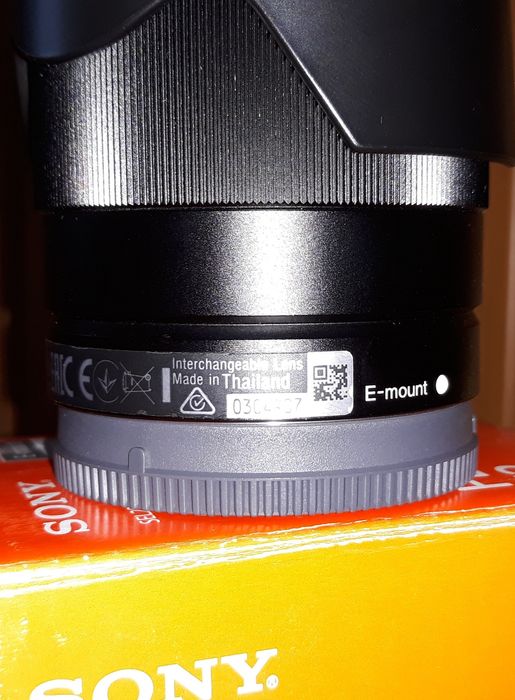 Obiectiv Sony 28 mm F 2.0 FE full frame E mount  pt A7 III IV