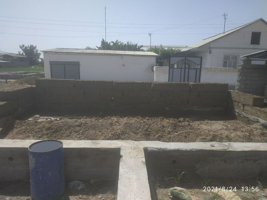 10 Сотух ер сотилади