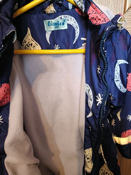 Куртка на девочку