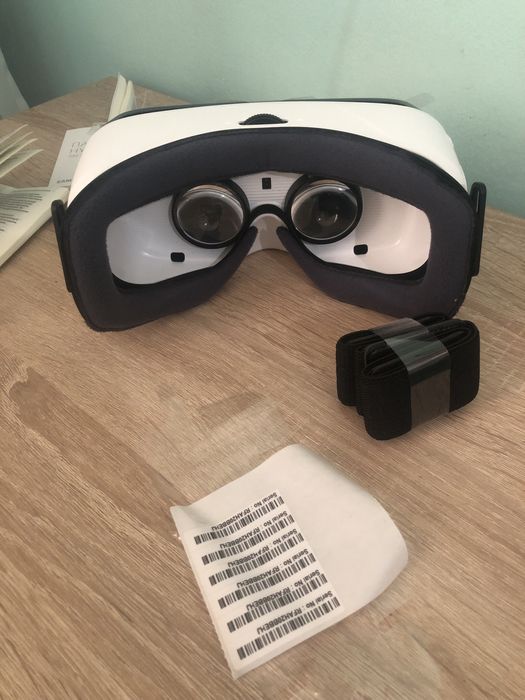 Очки Samsung Gear VR новые