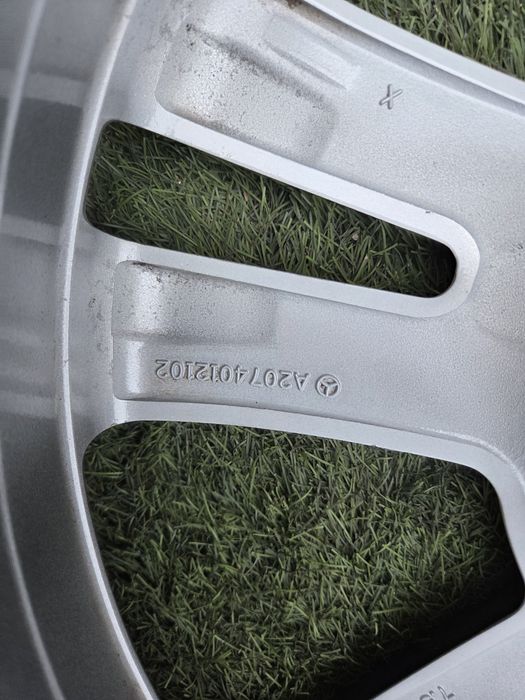 Doua jante Mercedes R 17 5x112, C class, E class