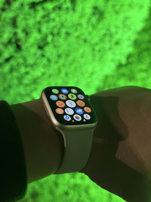 Apple watch 9 series 45mm Starlight 100% Yomkost