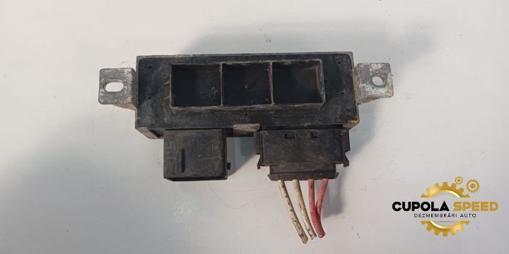 Releu bujii incandescente 1.5 DCI 8200558438-A Nissan Qashqai 1 J10 [