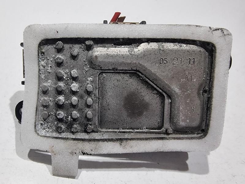Releu ventilator / aeroterma Mercedes C-Class W204 A2128702110 180 ben