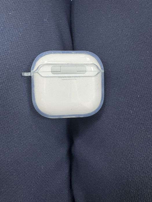 airpods 1/1 ,4 model